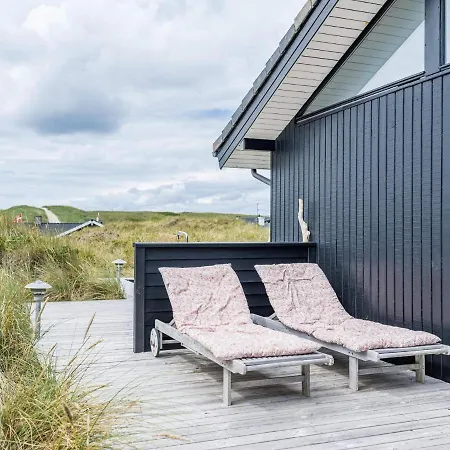 Holiday Lxxiv Hvide Sande